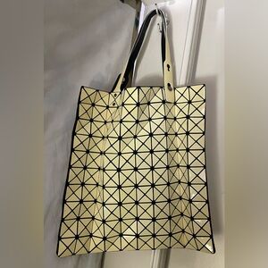 BaoBao Pastel Yellow Geometric Handbag